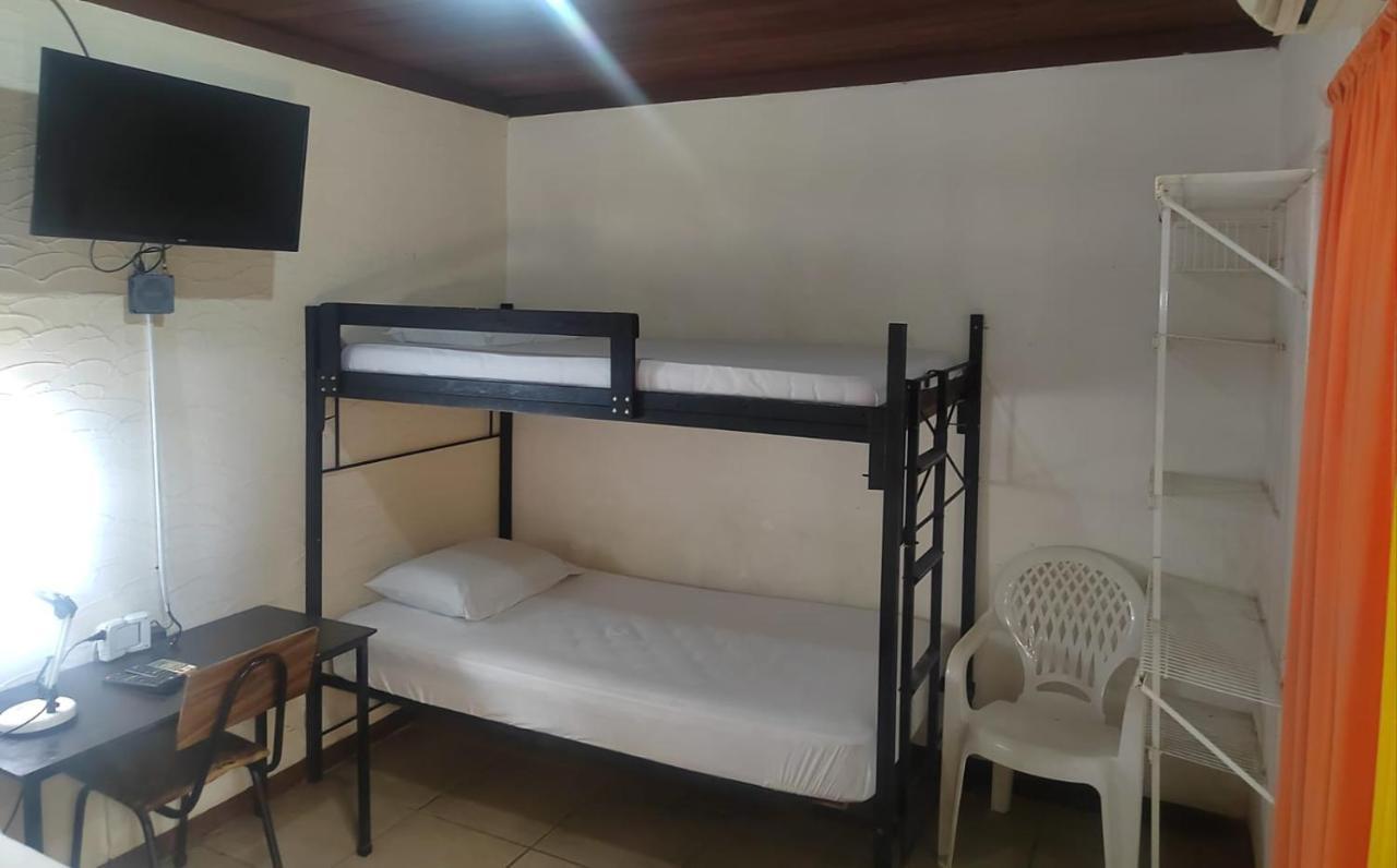 Hostel Pura Vida En Либерия Екстериор снимка